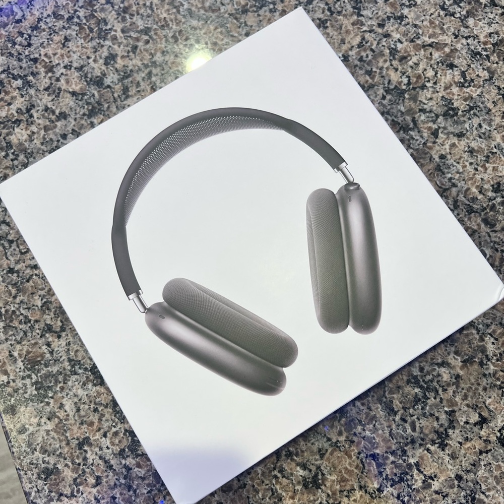 Apple Airpods Max Black LIKE NEW